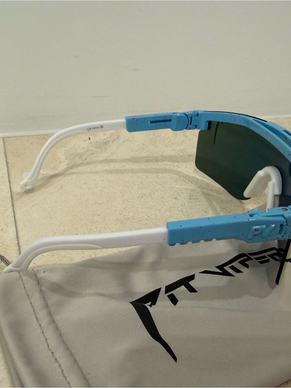 Pit Viper Gobby Original DR3AMGURL narrow/single wide. - Picture 2 of 6